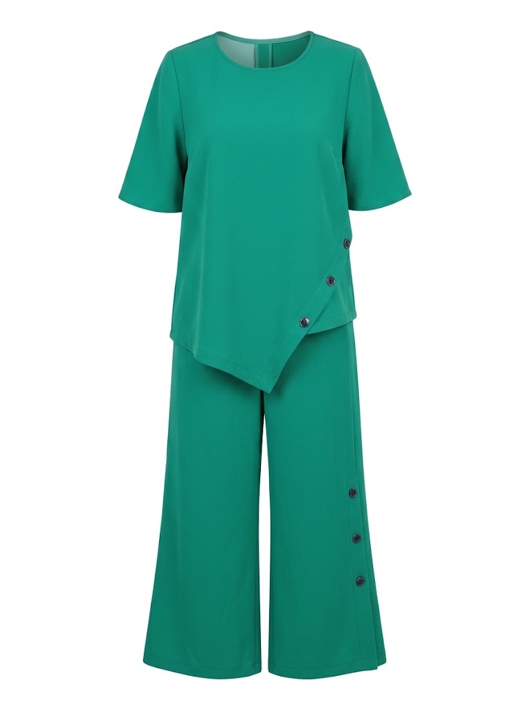 Costum dama verde cu bluza asimetrica maneca scurta si pantaloni largi nasturi